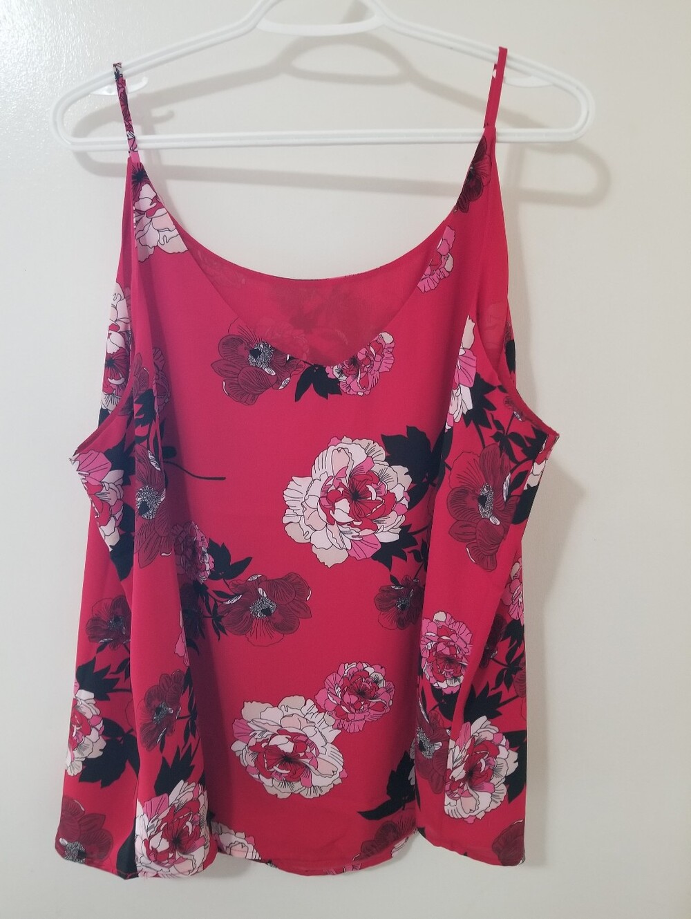 Ricki’s Floral Satin Cami Tank Red Black White XL